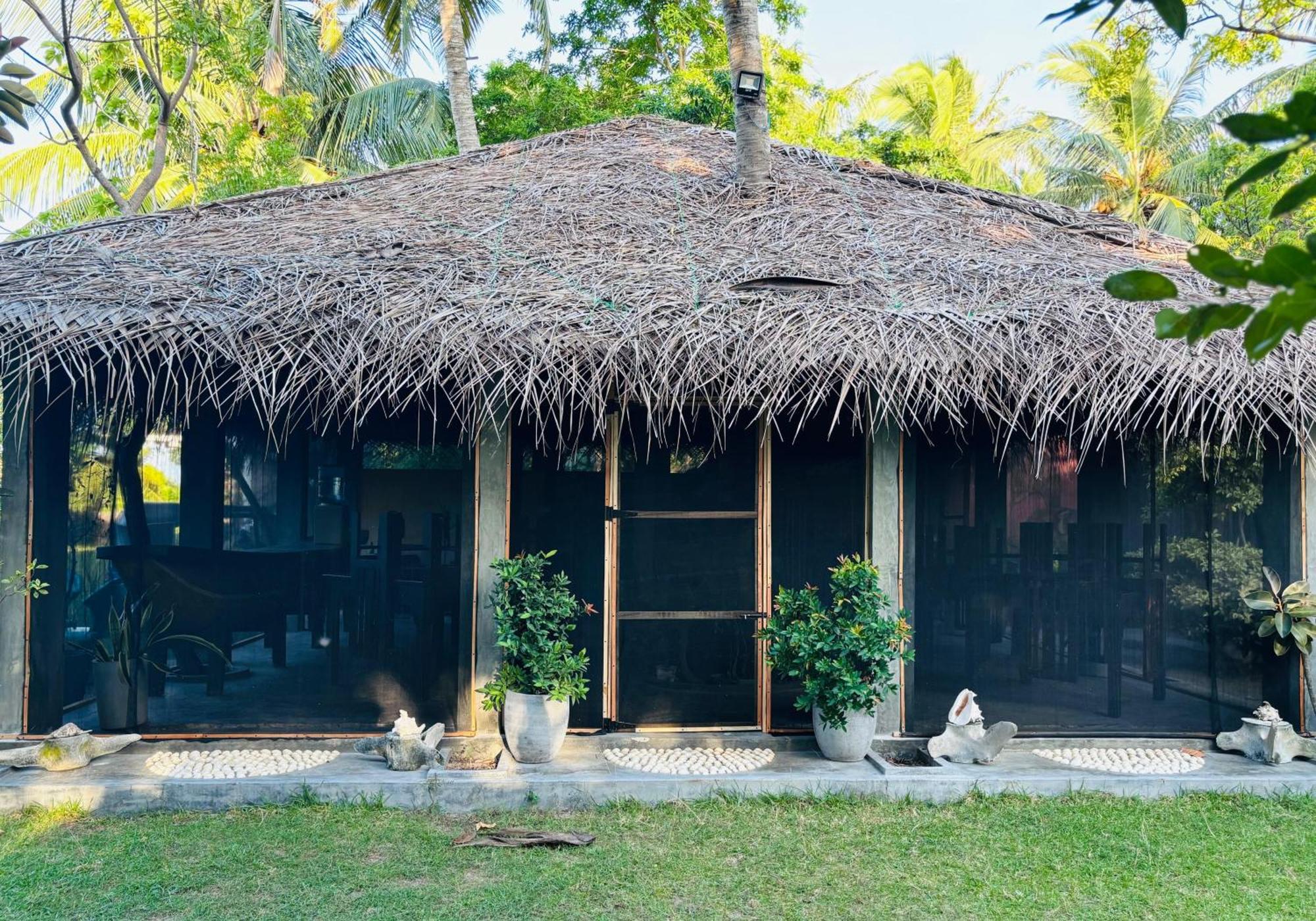 Werala Beach Resort 卡尔皮蒂耶 外观 照片