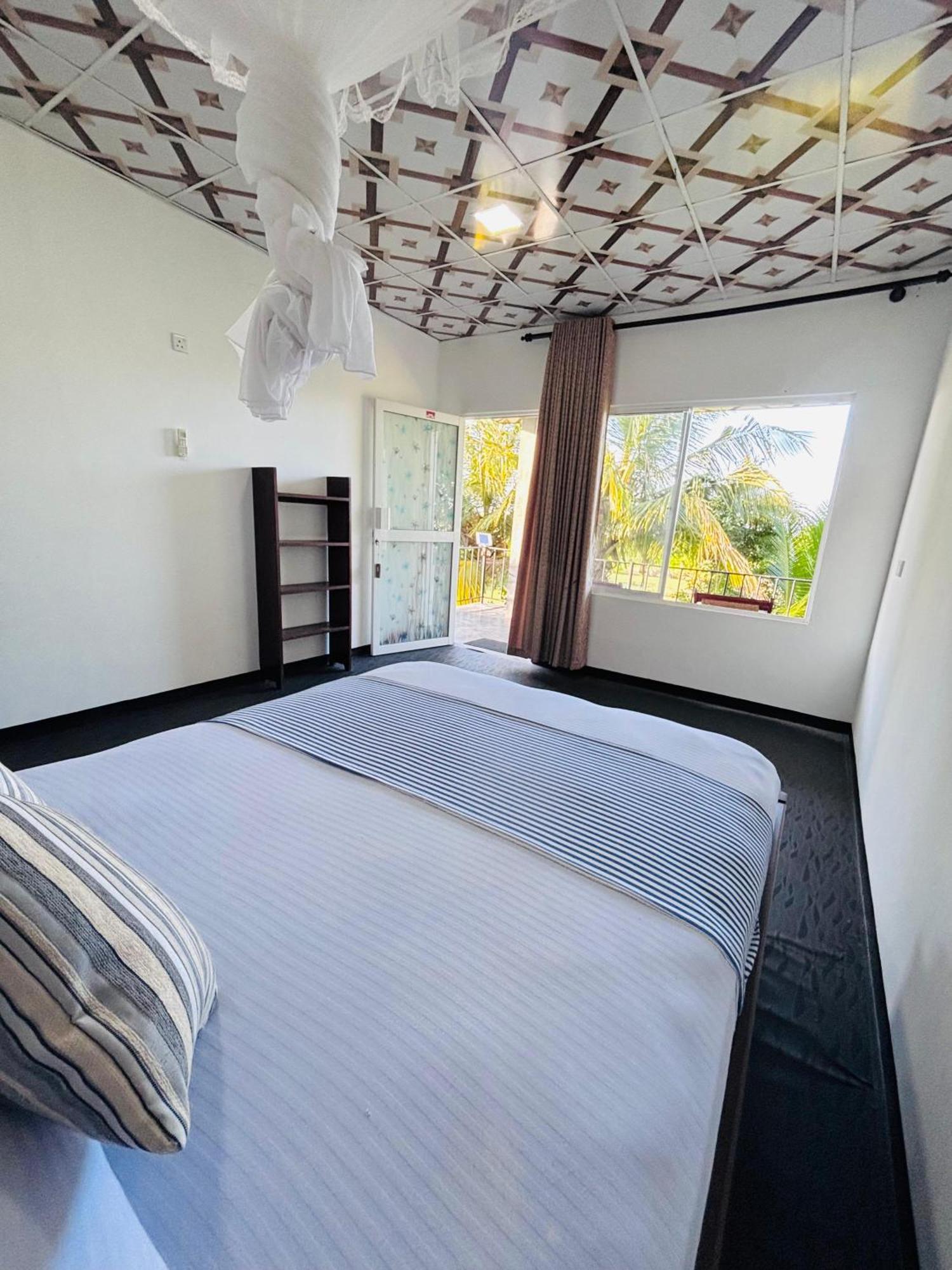Werala Beach Resort 卡尔皮蒂耶 外观 照片